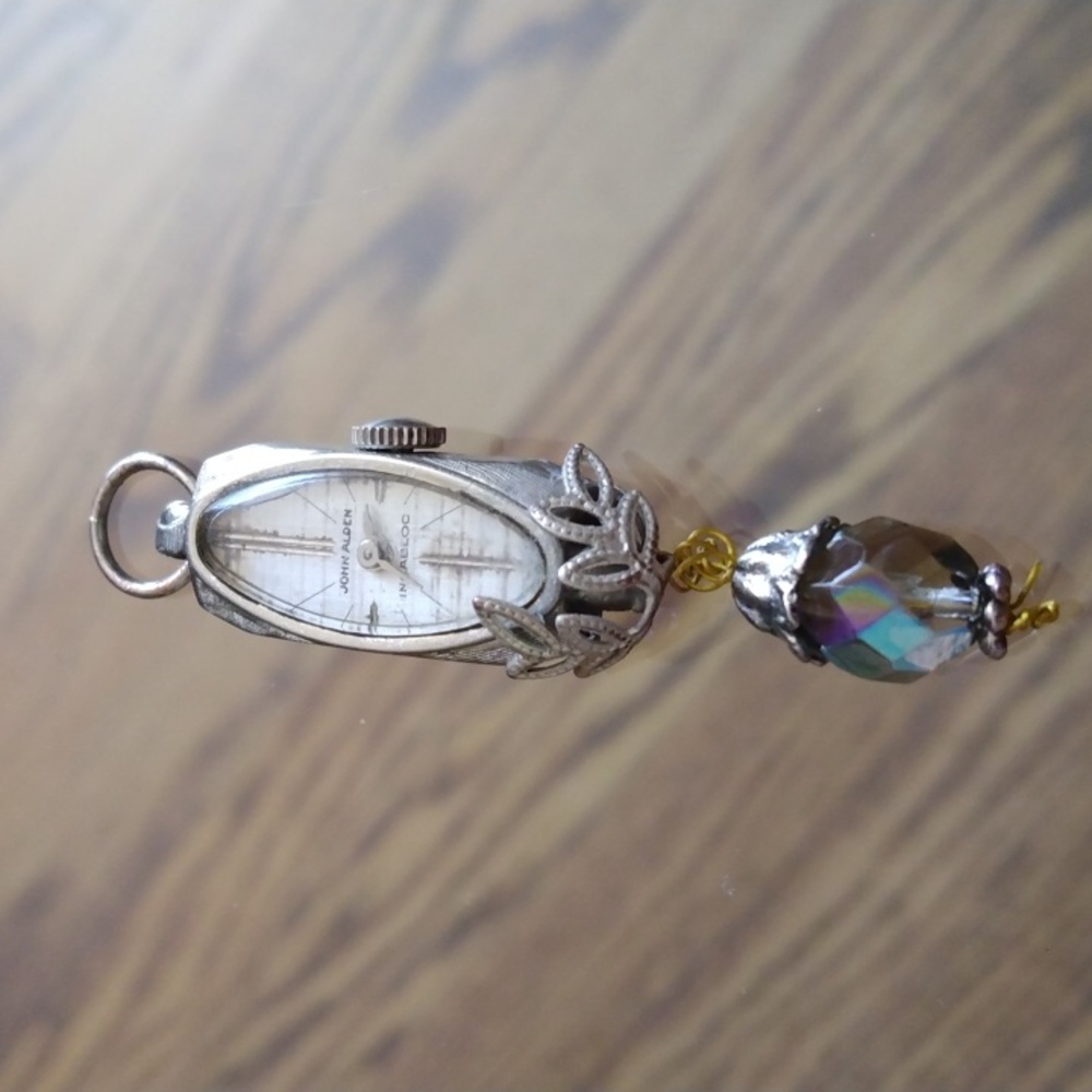 🚂 Steampunk Art Deco watch pendant